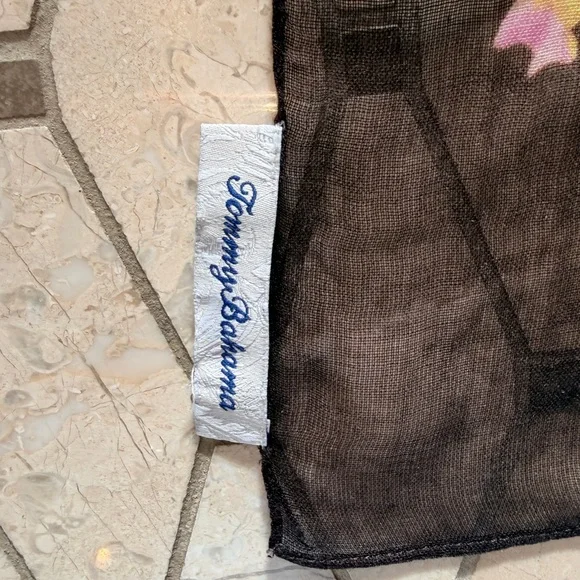 Tommy Bahama Black Floral and Leopard Print Scarf / Wrap / Pareo - Picture 7 of 7